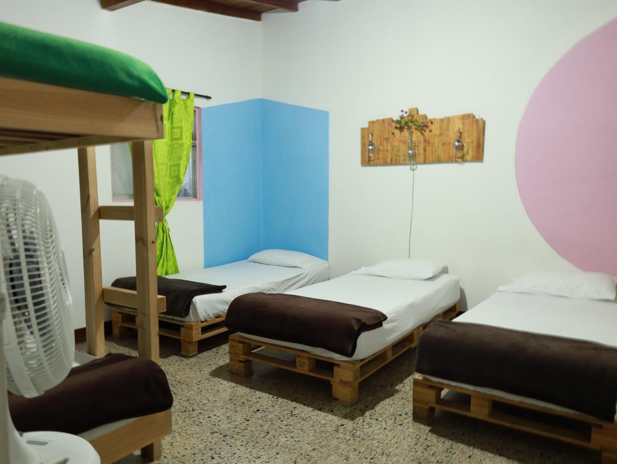 Hostal Rich Medellin Exterior photo